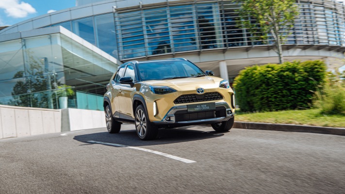 Toyota Yaris Cross Premiere Edition UK Version 2021. Desktop wallpaper