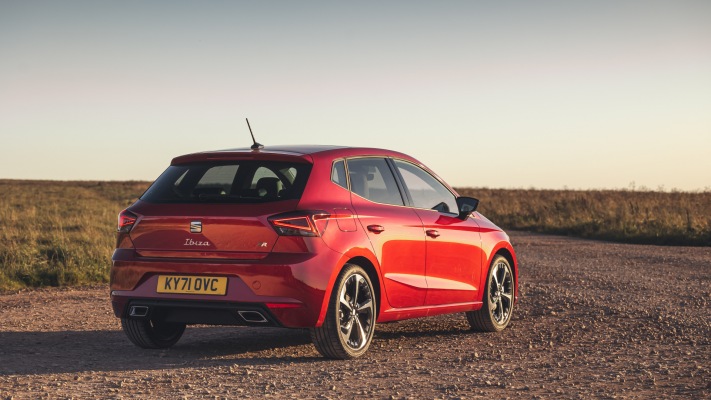 SEAT Ibiza FR UK Version 2022. Desktop wallpaper