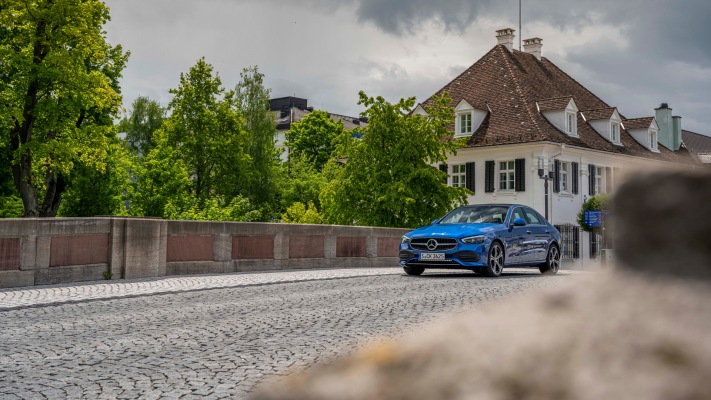 Mercedes-Benz C 300 4MATIC 2022. Desktop wallpaper