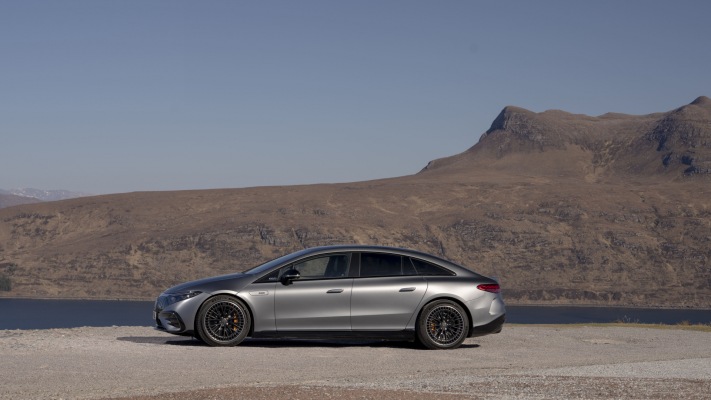 Mercedes-AMG EQS 53 4MATIC+ UK Version 2022. Desktop wallpaper