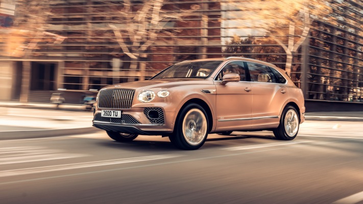 Bentley Bentayga Extended Wheelbase 2023. Desktop wallpaper