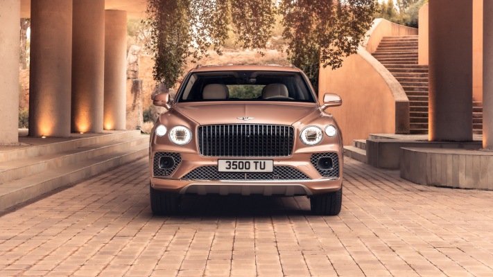 Bentley Bentayga Extended Wheelbase 2023. Desktop wallpaper