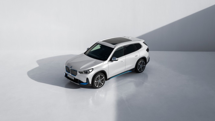 BMW iX1 xDrive30 2023. Desktop wallpaper