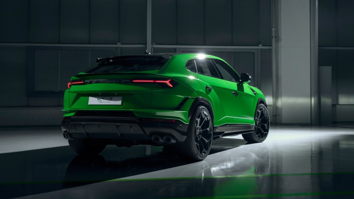 Lamborghini Urus Performante 2023. Desktop wallpaper