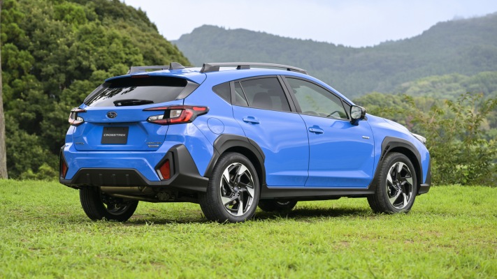 Subaru Crosstrek Japan Version 2023. Desktop wallpaper