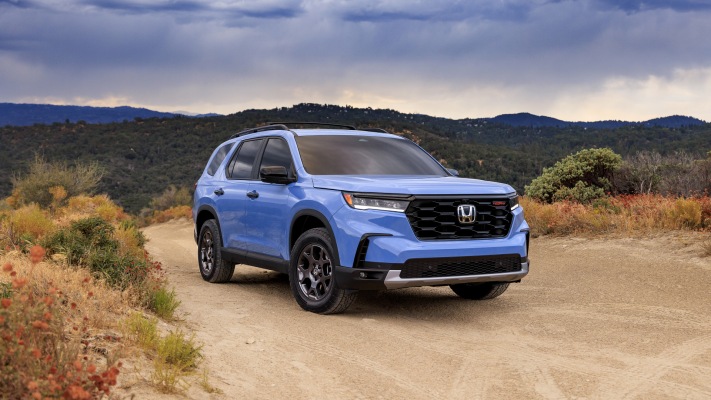 Honda Pilot TrailSport 2023. Desktop wallpaper