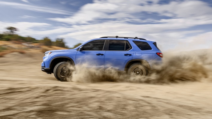 Honda Pilot TrailSport 2023. Desktop wallpaper