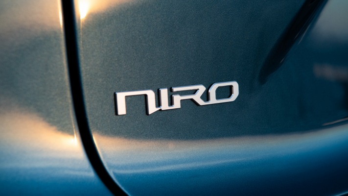 Kia Niro PHEV USA Version 2023. Desktop wallpaper