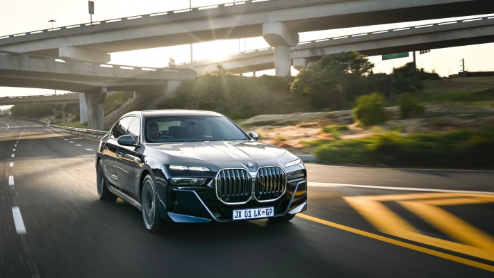 BMW 740i South Africa Version 2023. Desktop wallpaper