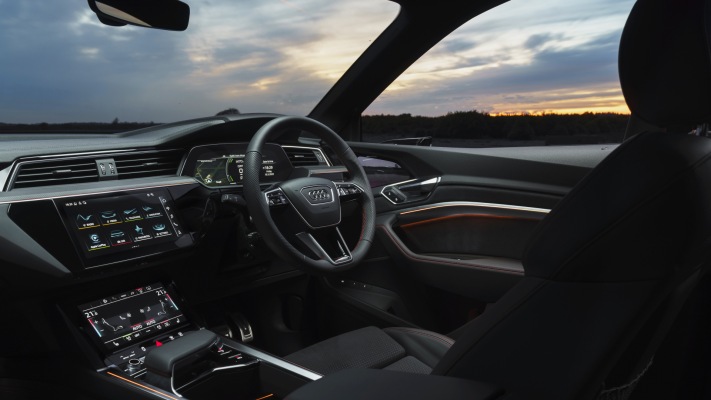 Audi Q8 Sportback e-tron quattro UK Version 2024. Desktop wallpaper