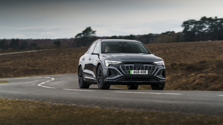 Audi Q8 Sportback e-tron quattro UK Version 2024. Desktop wallpaper