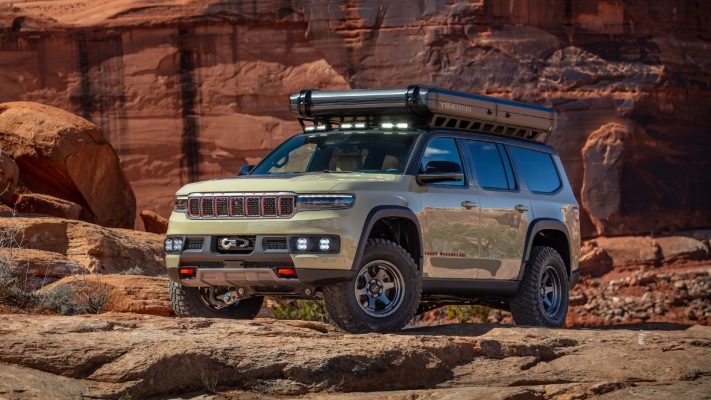 Jeep Grand Wagoneer Overland Concept 2023. Desktop wallpaper