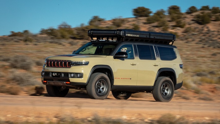 Jeep Grand Wagoneer Overland Concept 2023. Desktop wallpaper