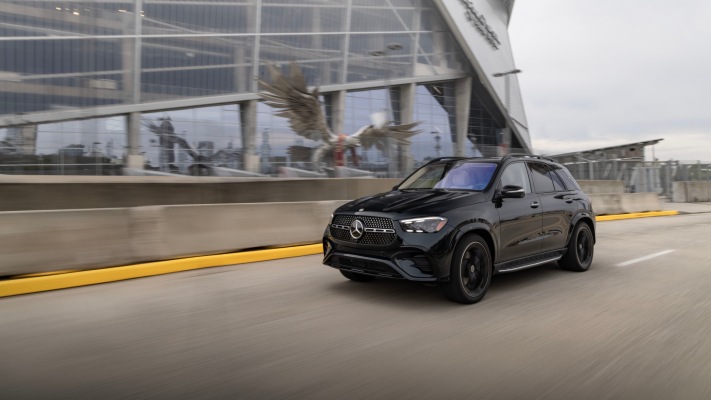 Mercedes-Benz GLE 450 4MATIC USA Version 2024. Desktop wallpaper