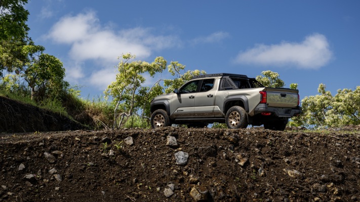 Toyota Tacoma Trailhunter 2024. Desktop wallpaper