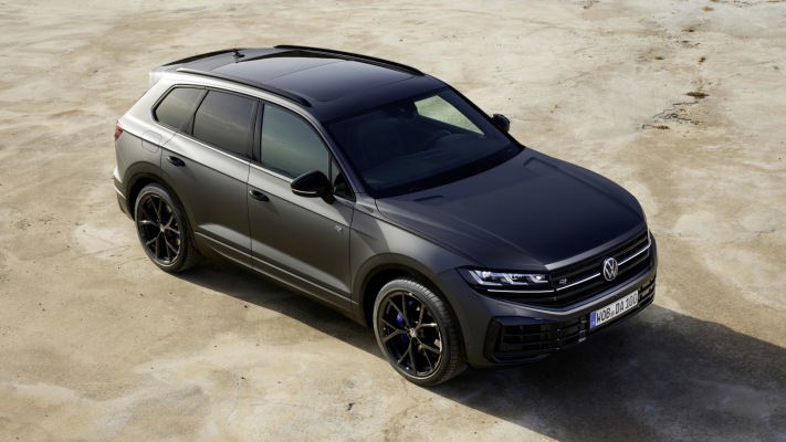 Volkswagen Touareg R eHybrid 2024. Desktop wallpaper