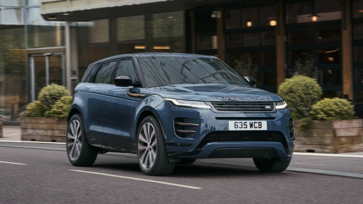 Land Rover Range Rover Evoque 2024. Desktop wallpaper