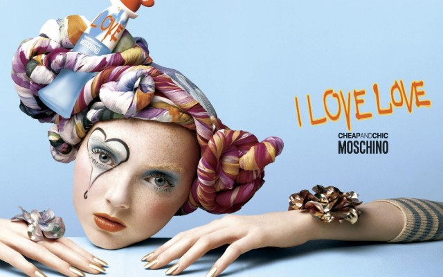 Moschino Love. Desktop wallpaper