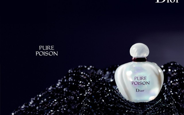 Dior Pure Poison. Desktop wallpaper