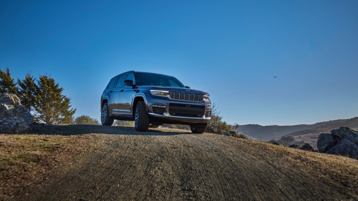 Jeep Grand Cherokee L Summit Reserve 2024. Desktop wallpaper