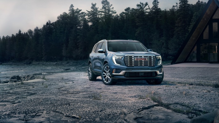 GMC Acadia Denali 2024. Desktop wallpaper