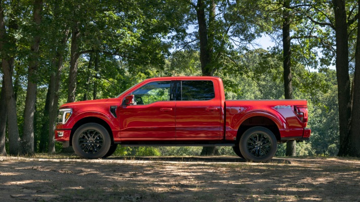 Ford F-150 Lariat 2024. Desktop wallpaper