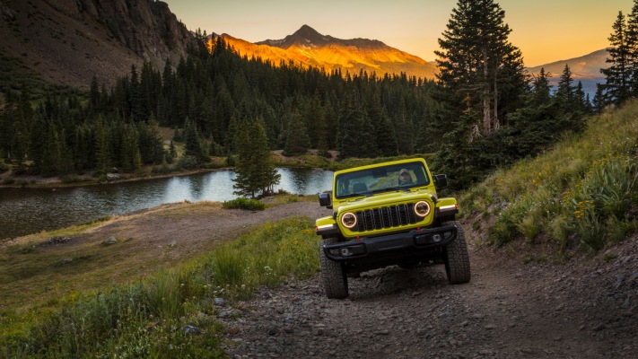 Jeep Gladiator Rubicon X 2024. Desktop wallpaper