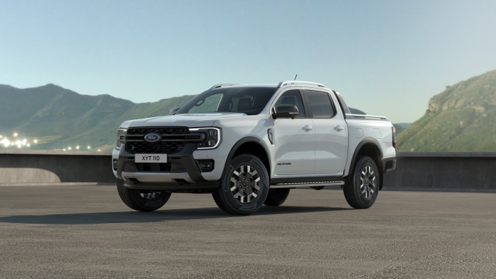 Ford Ranger Plug-in Hybrid 2025. Desktop wallpaper