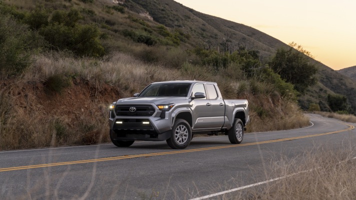 Toyota Tacoma SR5 2024. Desktop wallpaper