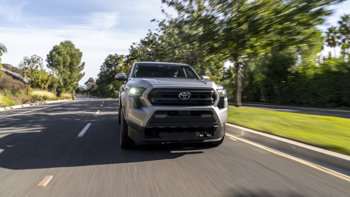 Toyota Tacoma SR5 2024. Desktop wallpaper