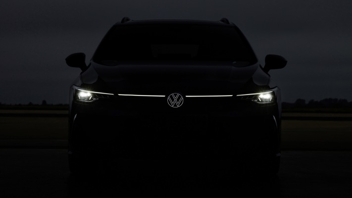 Volkswagen Golf VIII Variant 2024. Desktop wallpaper