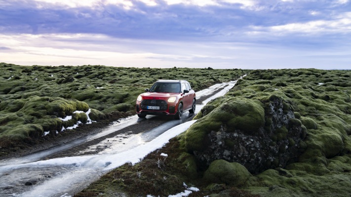 MINI Countryman S ALL4 JCW Trim 2024. Desktop wallpaper