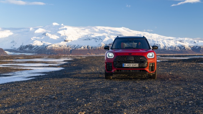 MINI Countryman S ALL4 JCW Trim 2024. Desktop wallpaper