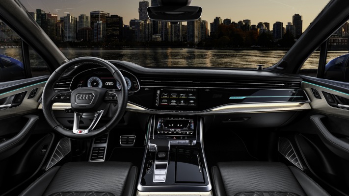Audi Q7 2024. Desktop wallpaper