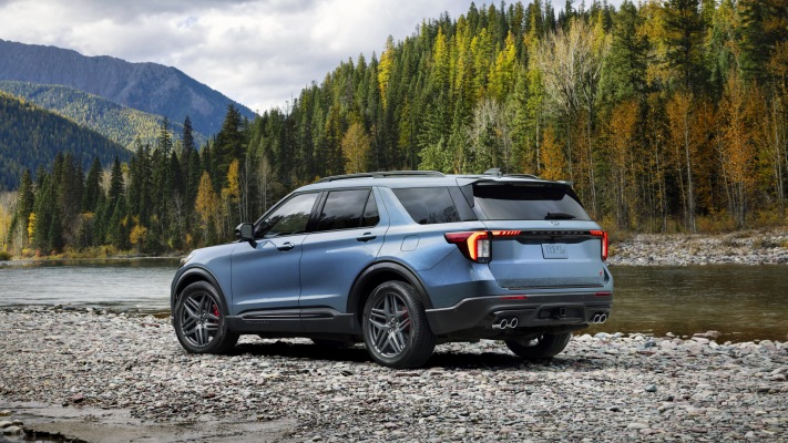 Ford Explorer ST 2025. Desktop wallpaper