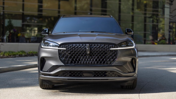 Lincoln Aviator Black Label 2025. Desktop wallpaper