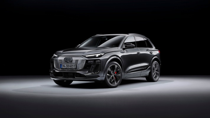 Audi SQ6 e-tron 2025. Desktop wallpaper