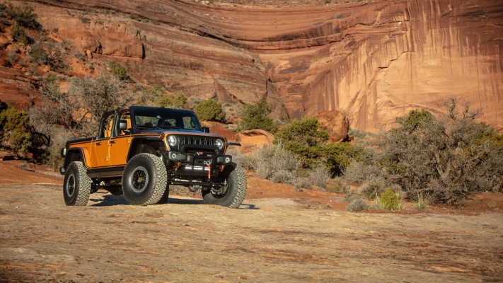 Jeep Gladiator Rubicon High Top Concept 2024. Desktop wallpaper