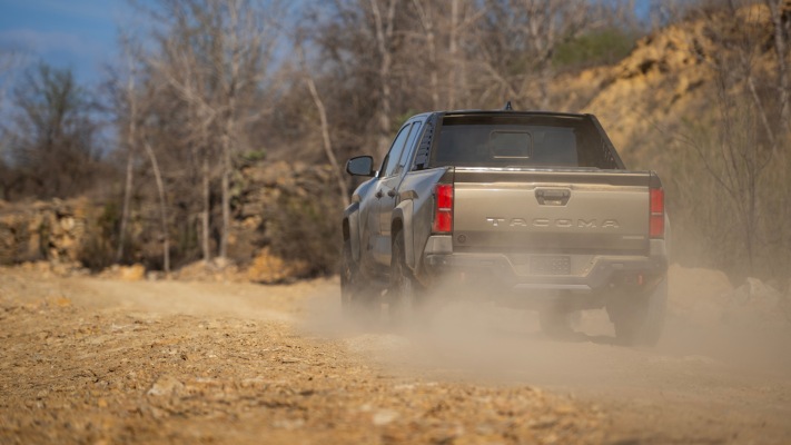 Toyota Tacoma i-Force Max TrailHunter 2024. Desktop wallpaper