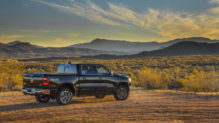 Ram 1500 Limited Longhorn 2024. Desktop wallpaper