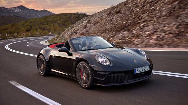 Porsche 911 Carrera GTS Cabriolet 2025. Desktop wallpaper