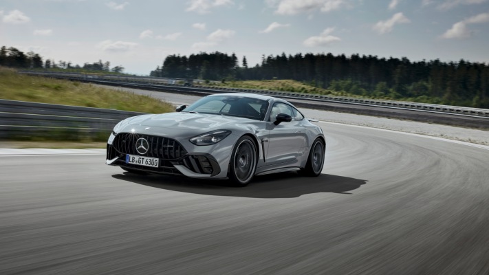 Mercedes-AMG GT 63 Pro 4MATIC+ 2025. Desktop wallpaper