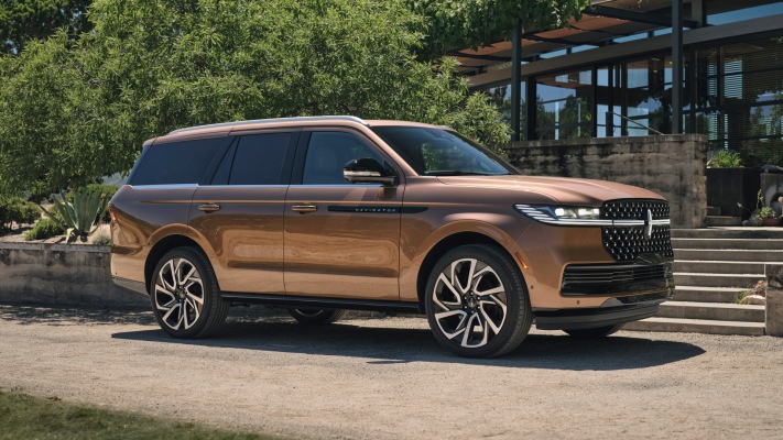 Lincoln Navigator Black Label 2025. Desktop wallpaper