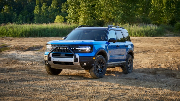 Ford Bronco Sport 2025. Desktop wallpaper