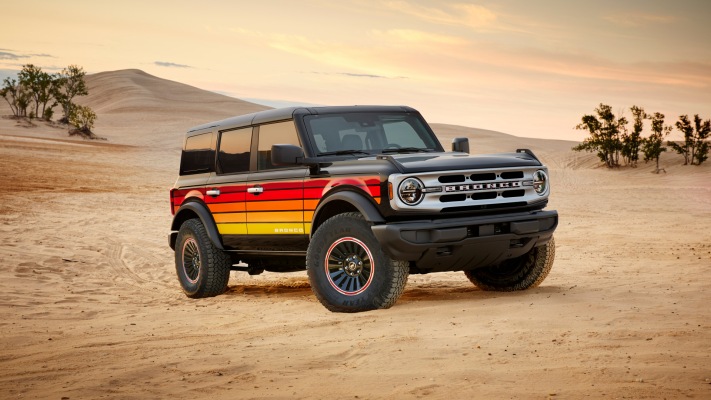 Ford Bronco Free Wheeling 2025. Desktop wallpaper