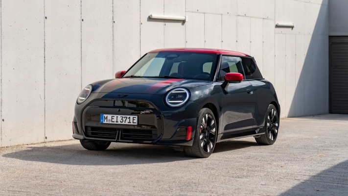 MINI John Cooper Works Electric 2025. Desktop wallpaper