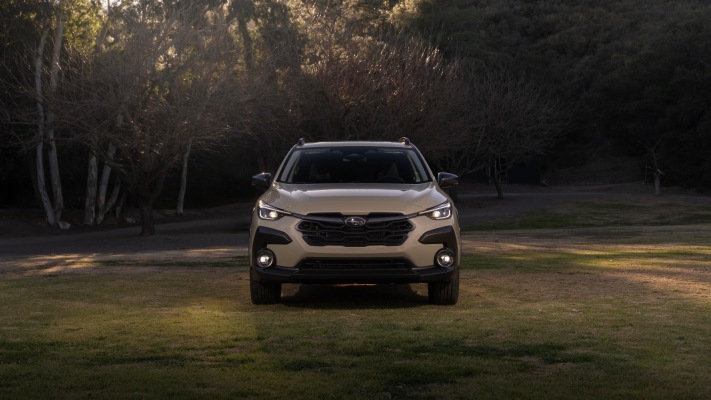 Subaru Crosstrek Hybrid 2026. Desktop wallpaper