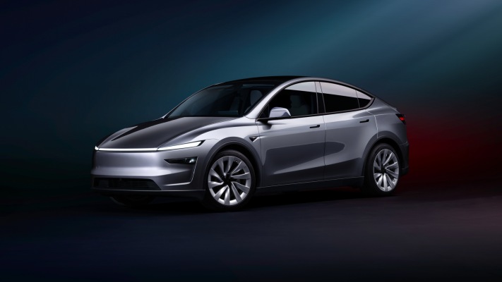 Tesla Model Y 2025. Desktop wallpaper