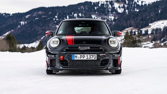 MINI John Cooper Works Genuine Accessories 2025. Desktop wallpaper