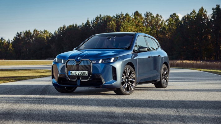 BMW iX xDrive60 2025. Desktop wallpaper
